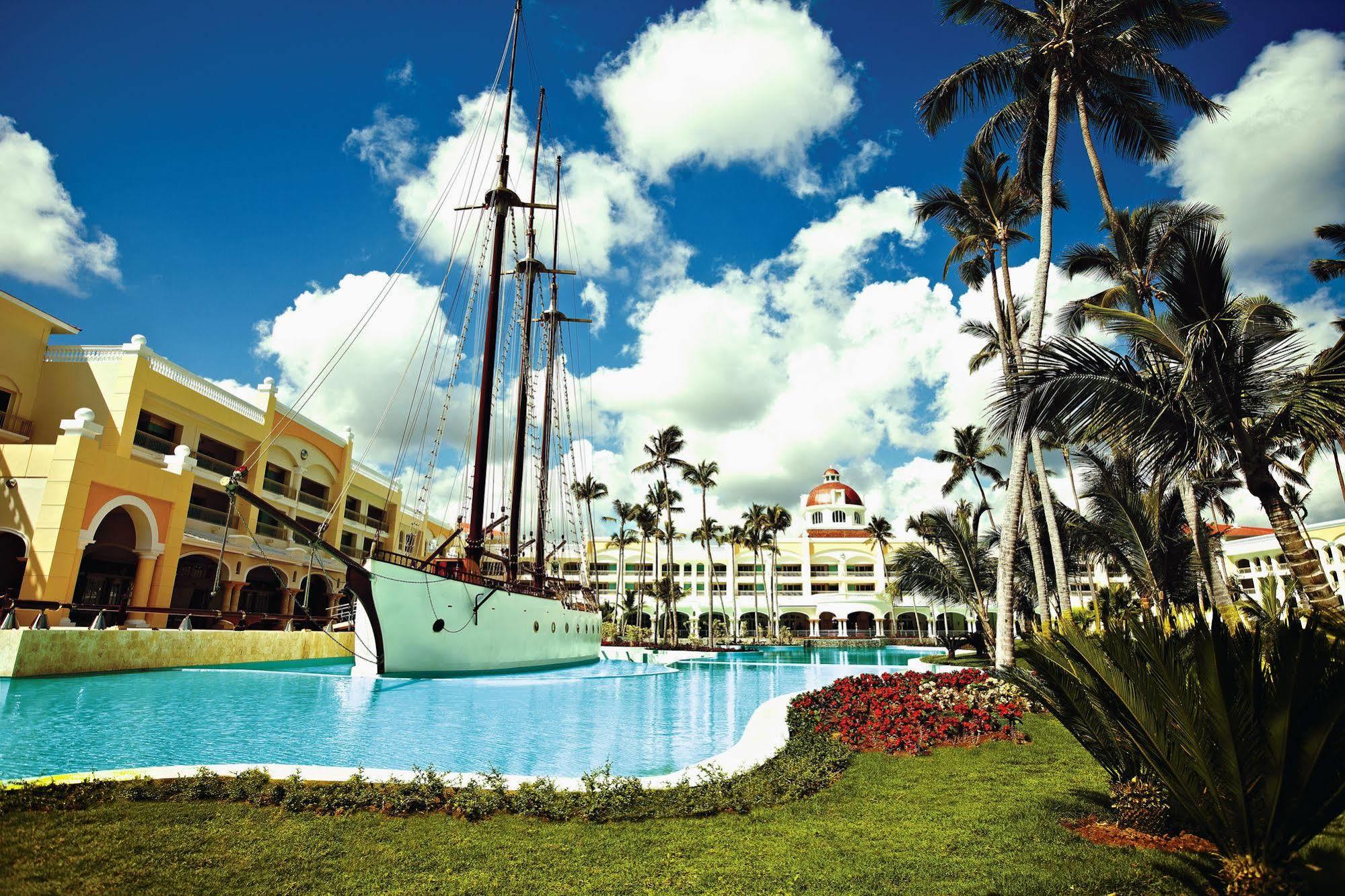 Joia Bavaro By Iberostar (Adults Only) Пунта Кана Екстериор снимка